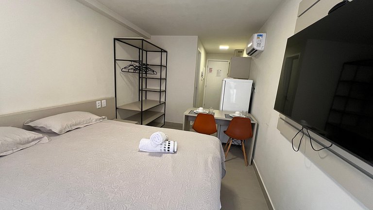 Flat na Praia de Cabo Branco - Vivendas do Mar 406