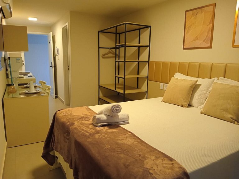 Flat na Praia de Cabo Branco - Vivendas do Mar 407