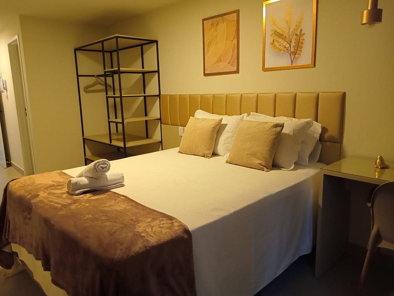 Flat na Praia de Cabo Branco - Vivendas do Mar 407